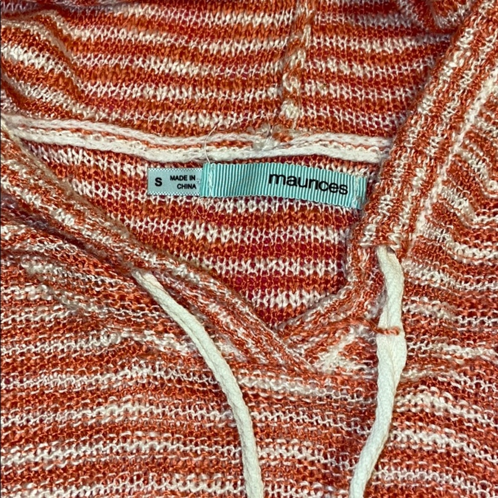 Maurices Light weight hoodie - Picture 2 of 3